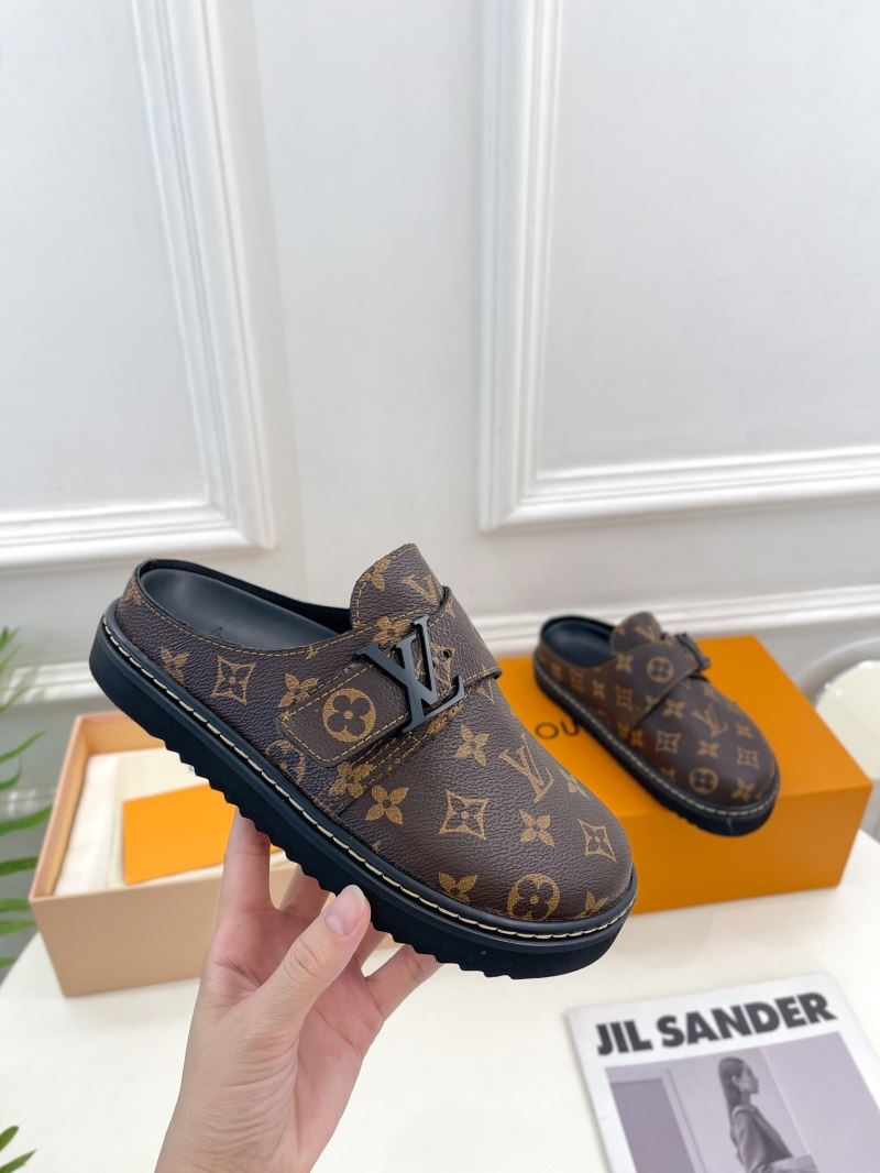 Louis Vuitton Slippers